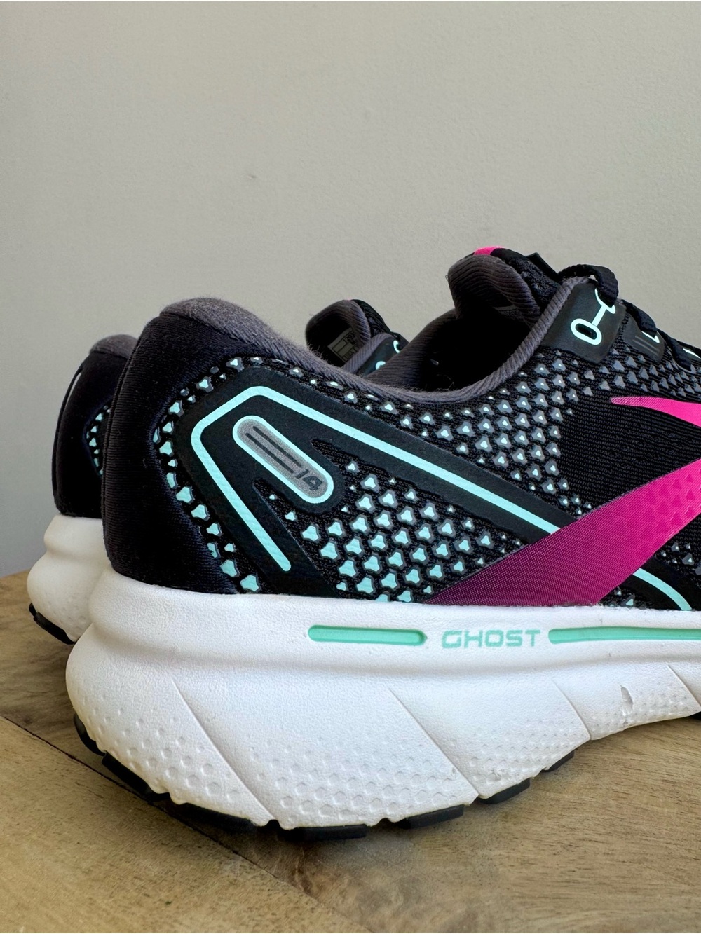 Brooks Ghost 14 Road Running Shoes Women's Size 10.5 B (Medium) Black Pink Yucca - Picture 7 of 11